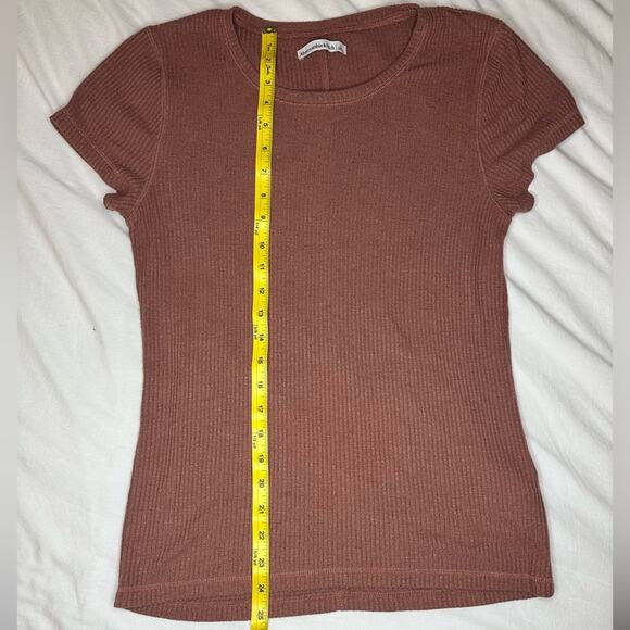 Abercrombie & Fitch Ribbed Scoop Neck Tee Women’s Large Brown Stretch Top - Picture 4 of 6